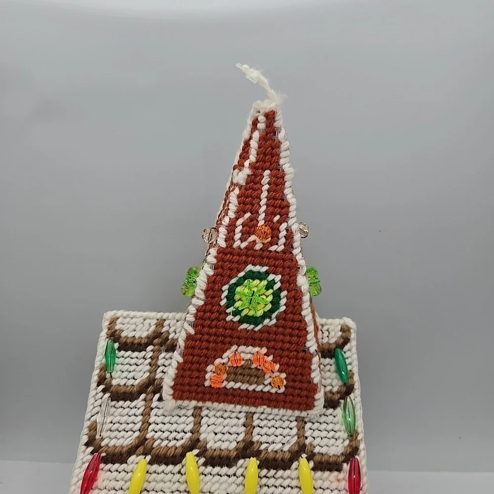 VTG Handmade‎ Plastic Canvas Needlepoint Gingerbread House Church Tan